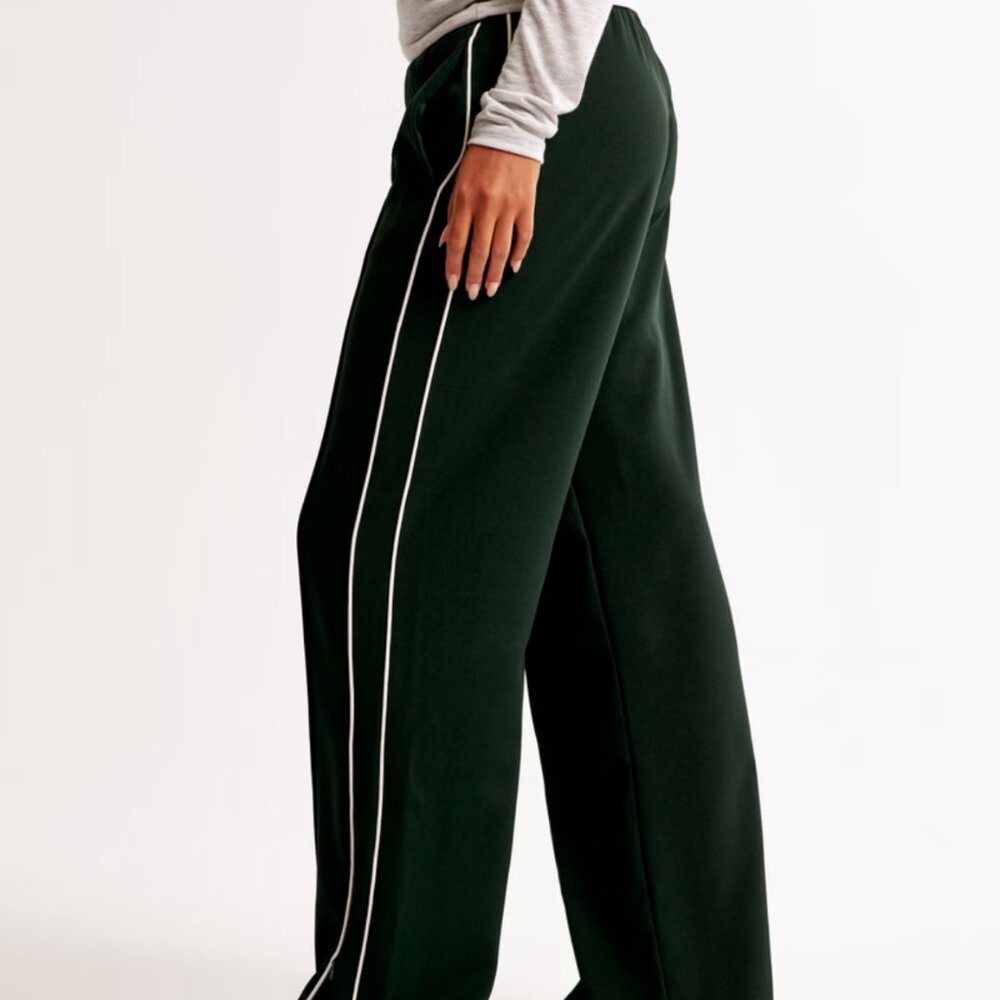 Pull-On Track Pant - Deep Green - M Long - Abercrombie
